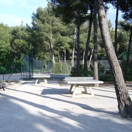 T2 Avec Piscine, Tennis Et Parking - A 400 M Des Plages Et Commerces - Fr-1-316-16 Apartmán Six-Fours-les-Plages